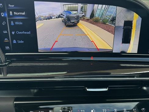 Certified 2022 Cadillac Escalade Premium Luxury Platinum w/ LPO, Radiant Package image 18