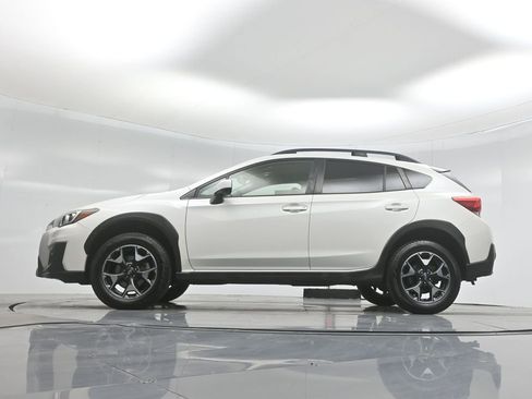 Used 2019 Subaru Crosstrek 2.0i Premium image 8