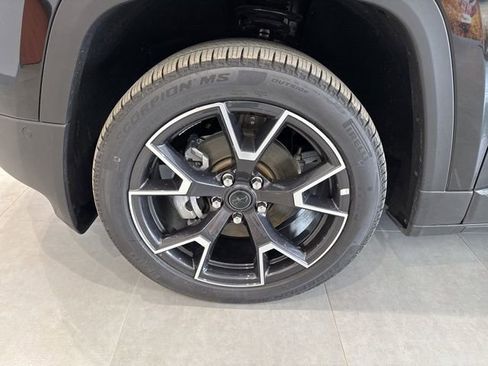 New 2026 Jeep Cherokee Overland image 14