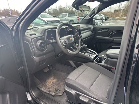 Used 2023 Chevrolet Colorado W/T w/ Advanced Trailering Package image 7