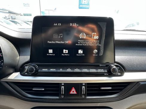Used 2021 Kia Forte LXS FWD image 25