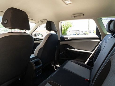 Used 2022 Volkswagen Taos S FWD image 23