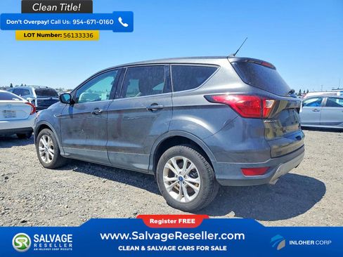Used 2019 Ford Escape SE AWD/4WD image 3