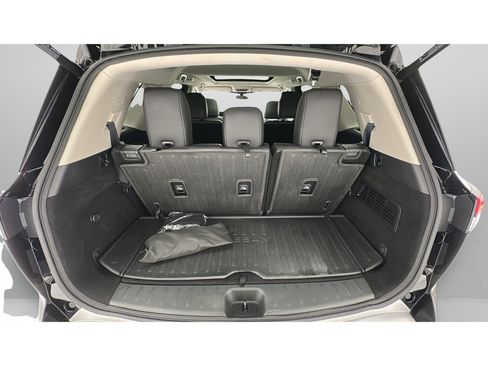 Used 2024 Nissan Pathfinder SL w/ SL Premium Package AWD/4WD image 24