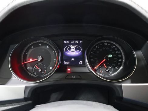 Used 2021 Volkswagen Atlas SE image 40