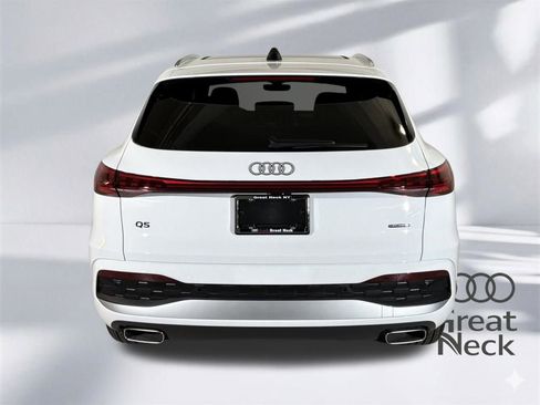 New 2025 Audi Q5 Premium Plus image 21