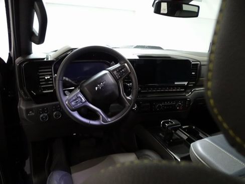 Certified 2024 Chevrolet Silverado 1500 ZR2 w/ LPO, Dark Essentials Package image 5