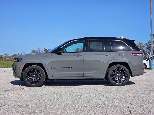 New 2027 Jeep Grand Cherokee Summit AWD/4WD image 5