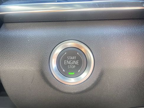 Used 2025 GMC Terrain Elevation AWD/4WD image 23