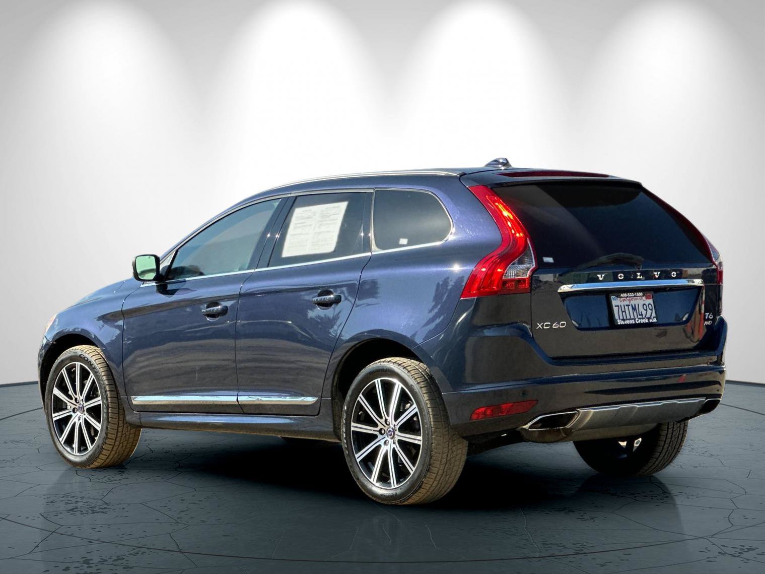 Used 2015 Volvo XC60 T6 Platinum AWD/4WD image 6