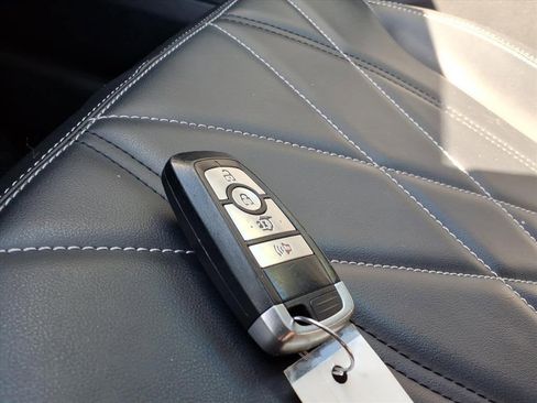 Used 2021 Ford Mustang Mach-E Select w/ Comfort/Technology Package image 27