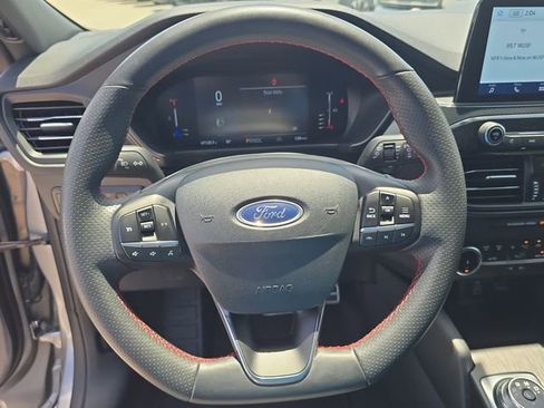 Used 2024 Ford Escape ST-Line FWD image 30