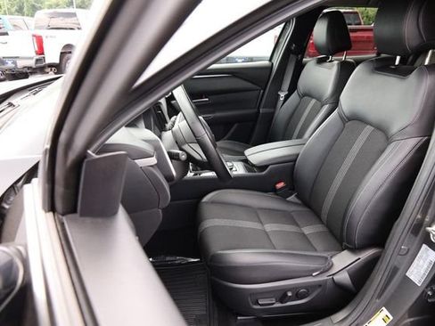 Used 2025 MAZDA CX-50 AWD 2.5 S w/ Preferred Package image 36