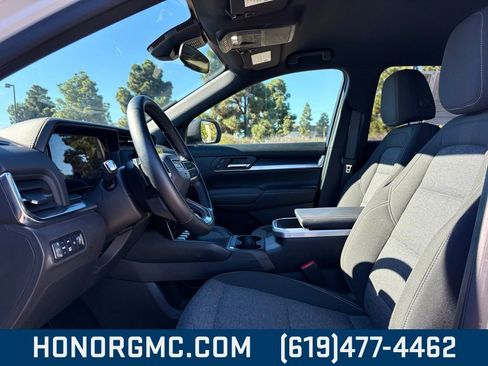 Used 2025 GMC Terrain Elevation image 9