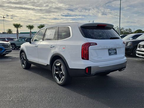 New 2025 Kia Telluride S image 6