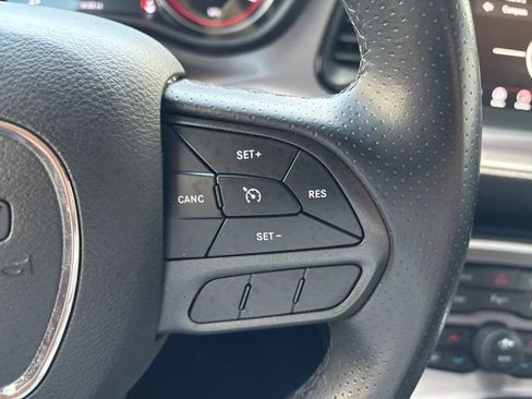 Used 2022 Dodge Challenger R/T RWD image 21