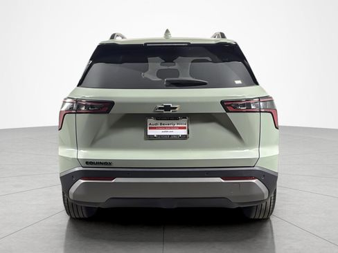 Used 2025 Chevrolet Equinox LT w/ Midnight Edition FWD image 4