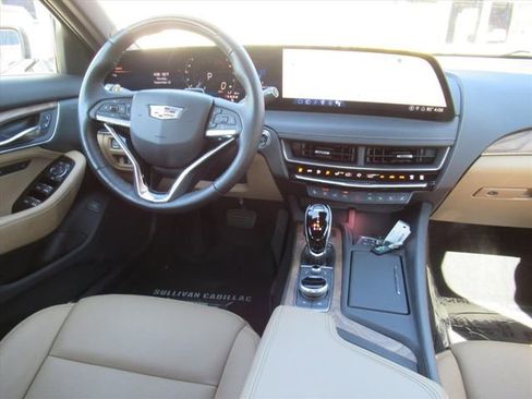 Used 2025 Cadillac CT5 Premium Luxury image 14