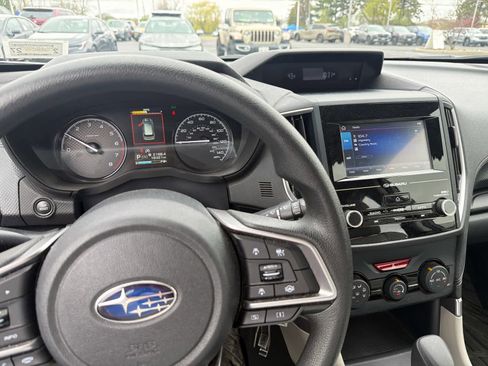 Used 2023 Subaru Forester AWD/4WD image 6