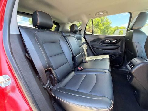 Used 2023 GMC Terrain AT4 AWD/4WD image 17