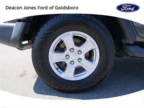 Used 2020 Jeep Wrangler Unlimited Sport S image 11