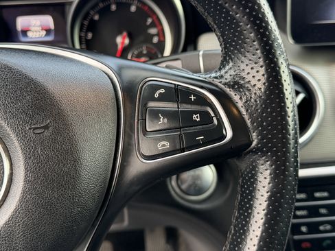 Used 2019 Mercedes-Benz GLA 250 image 25