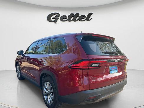 Used 2024 Toyota Grand Highlander AWD image 7