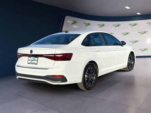 Used 2025 Volkswagen Jetta Sport FWD image 7