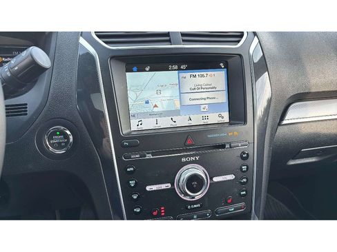 Used 2018 Ford Explorer Sport image 19