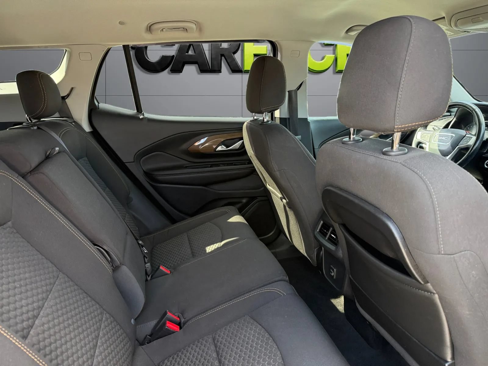 Used 2020 GMC Terrain SLE w/ Driver Convenience Package AWD/4WD image 21