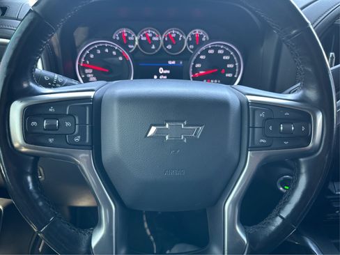Used 2020 Chevrolet Silverado 1500 LT Trail Boss AWD/4WD image 18
