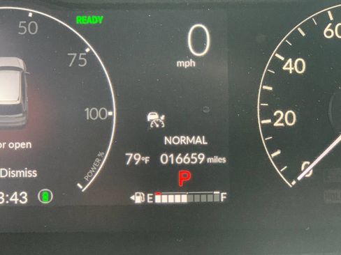 Used 2025 Honda CR-V Sport Touring image 32