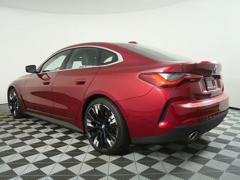 Used 2025 BMW 430i w/ Premium Package RWD image 5