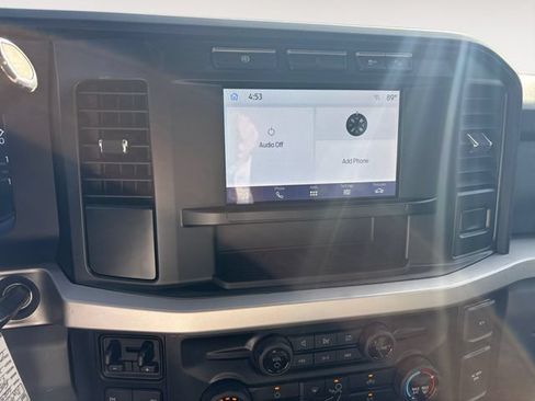 Used 2023 Ford F350 XLT AWD/4WD image 15