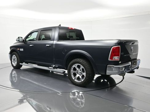 Used 2017 RAM 1500 Laramie w/ Convenience Group image 8