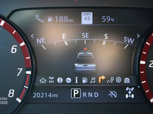 Used 2024 Nissan Frontier PRO-4X w/ Pro Convenience Package AWD/4WD image 24