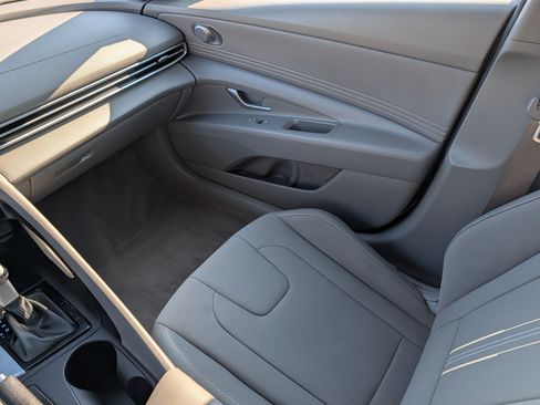Certified 2026 Hyundai Elantra Sport FWD image 11