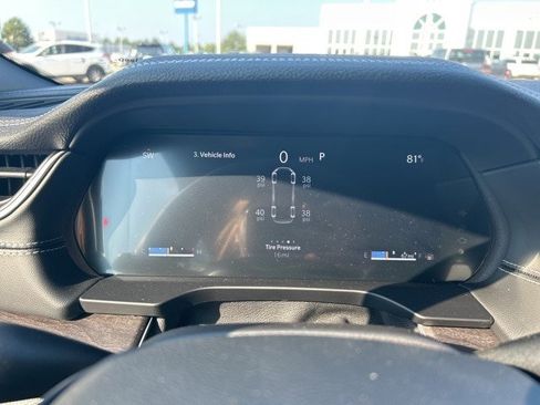 New 2025 Jeep Grand Cherokee L Limited w/ Luxury Tech Group II image 26