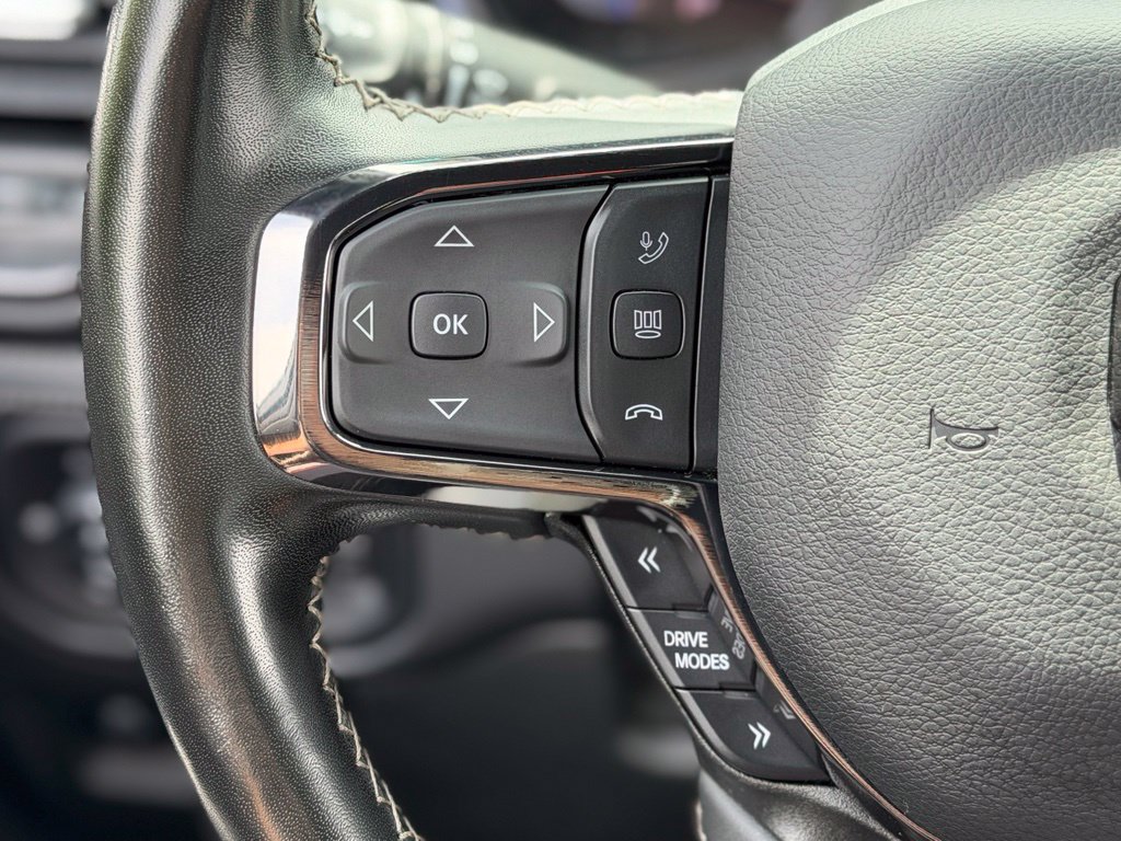 Used 2025 RAM 1500 Limited AWD/4WD image 10