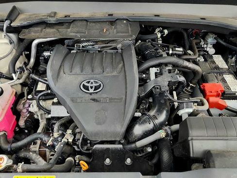 Used 2024 Toyota Grand Highlander AWD image 24