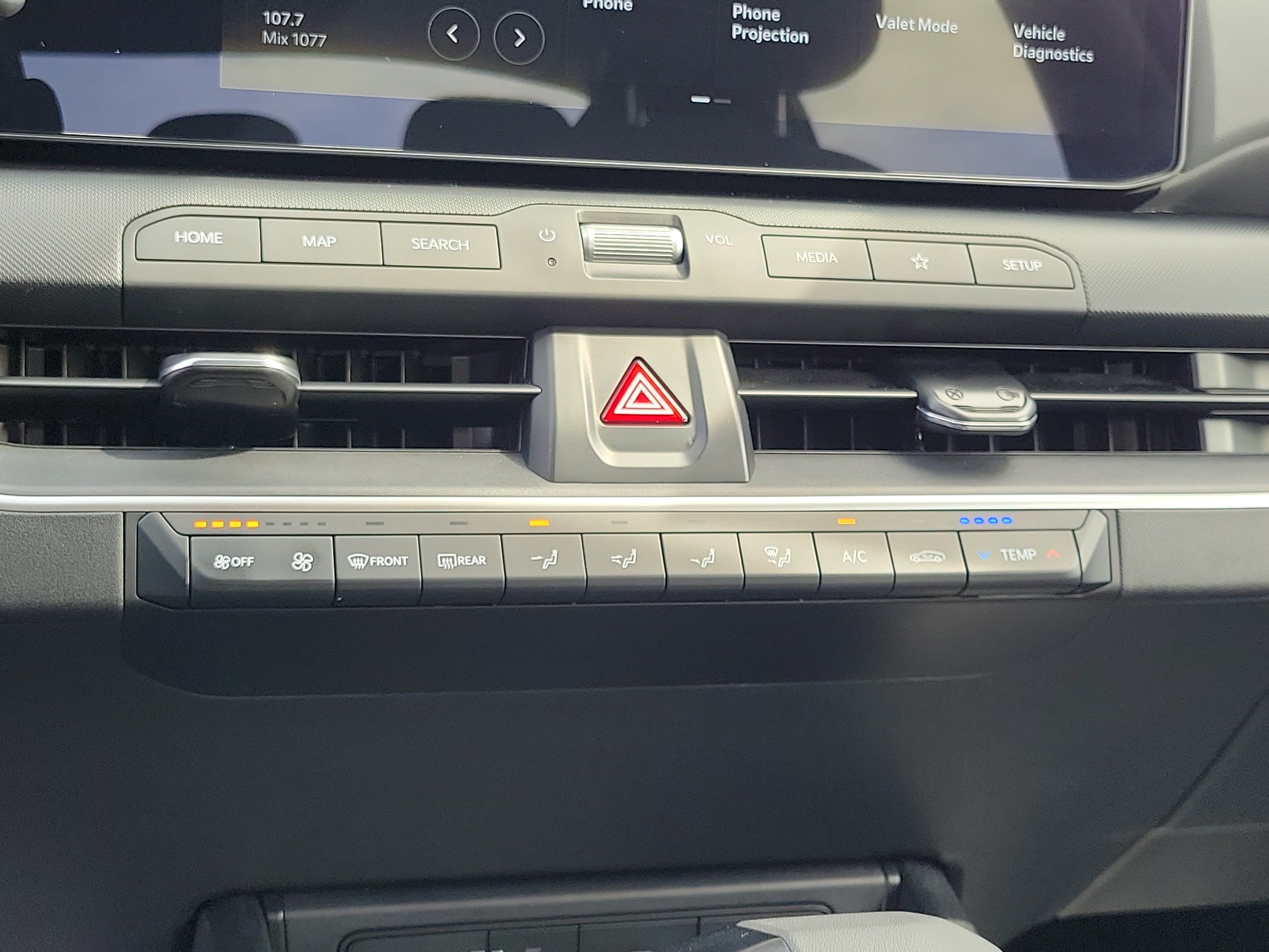 Used 2025 Kia K4 FWD image 27