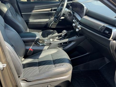 Used 2023 Kia Telluride SX Prestige X-Pro AWD/4WD image 22