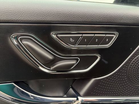 Used 2023 Lincoln Corsair AWD image 23