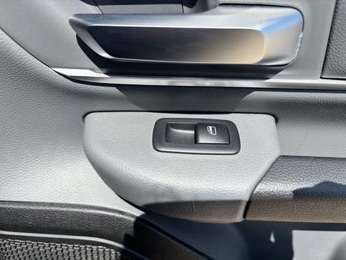 Used 2020 RAM 1500 Big Horn AWD/4WD image 27