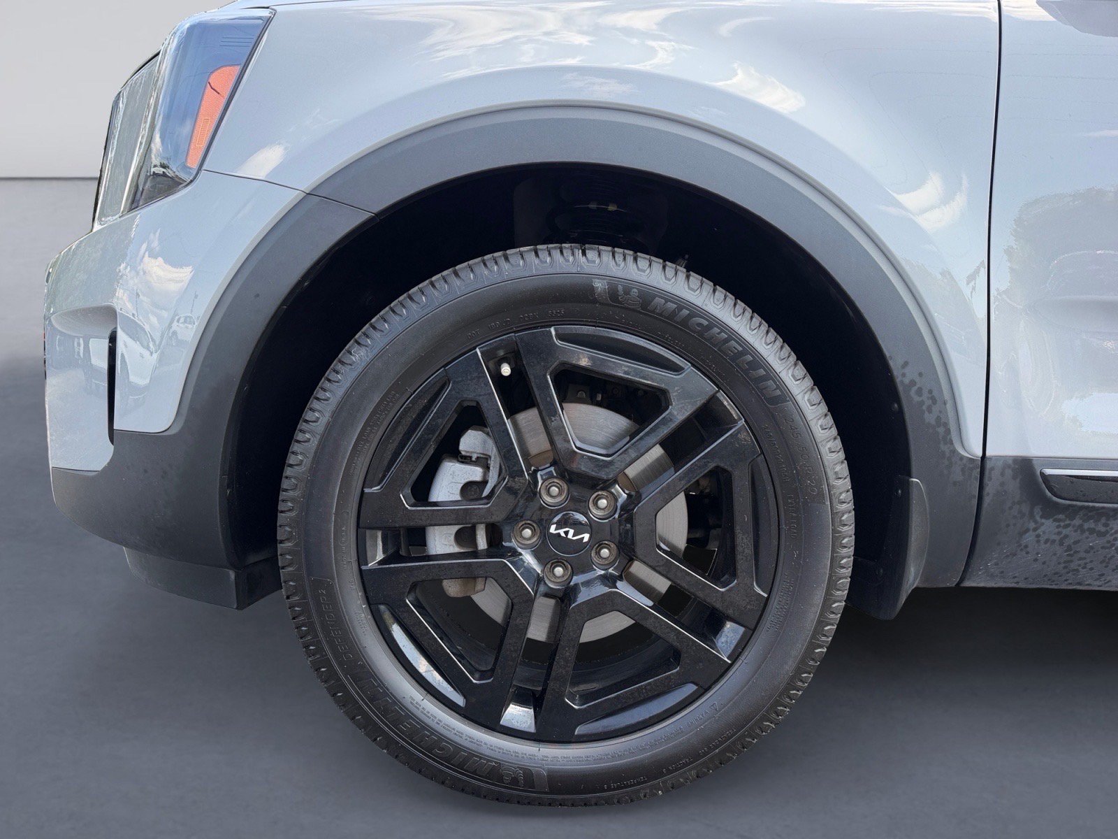 Used 2024 Kia Telluride EX X-Line AWD/4WD image 9