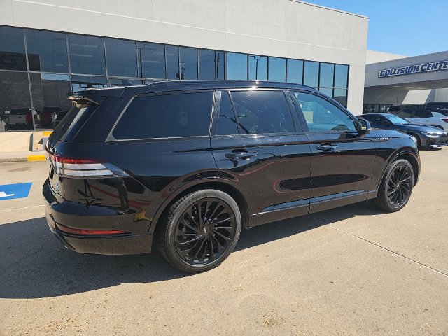 Used 2022 Lincoln Aviator Reserve w/ Equipment Group 201A RWD image 1