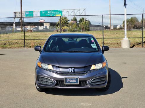 Used 2015 Honda Civic LX image 2