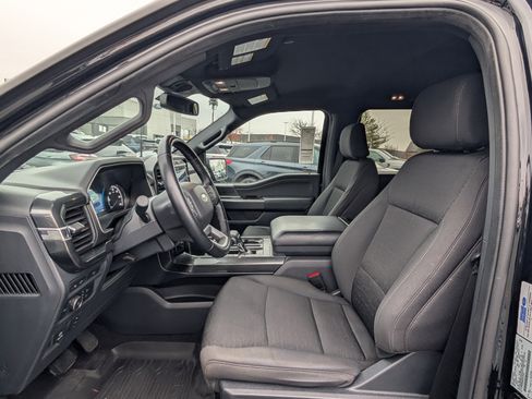 Certified 2022 Ford F150 XLT w/ Equipment Group 302A High image 15