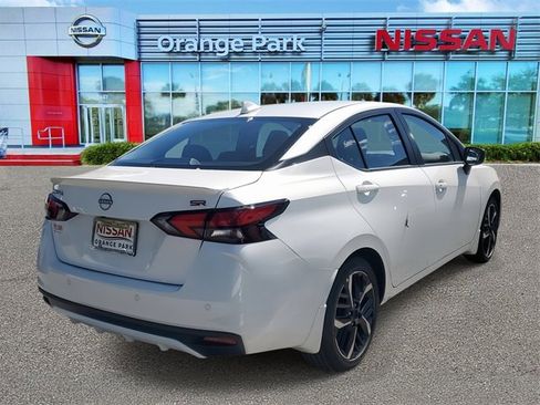 New 2025 Nissan Versa SR w/ Trunk Package image 2