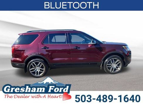 Used 2018 Ford Explorer Sport w/ Equipment Group 401A AWD/4WD image 7